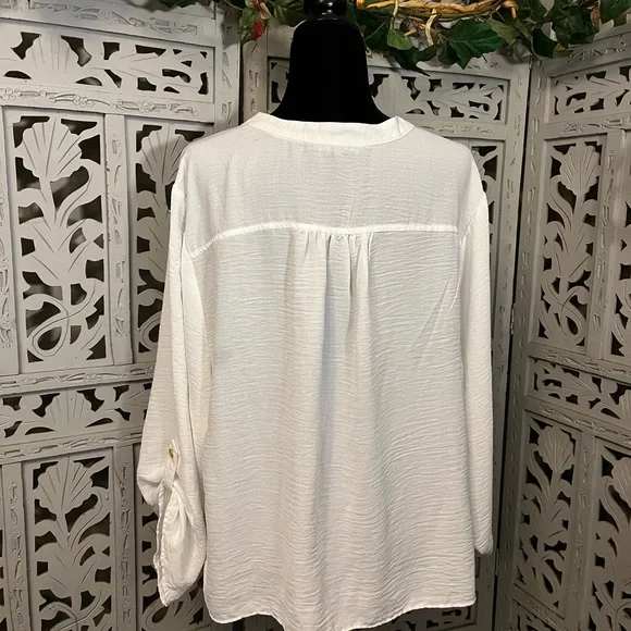 ADRIENNE VITTADINI CLASSY & SASSY PURE WHITE WIDE LONG SLEEVE PLUS TOP - Picture 7 of 10